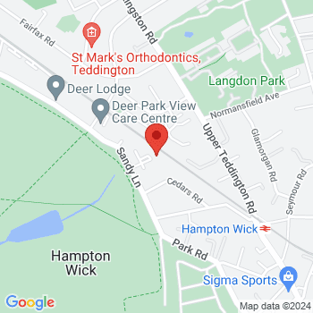 map of 51.4167109275,-0.3176940764